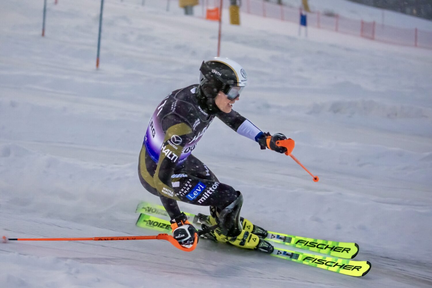 Eduard Hallberg skiing during a slalom run at the Levi World Cup.