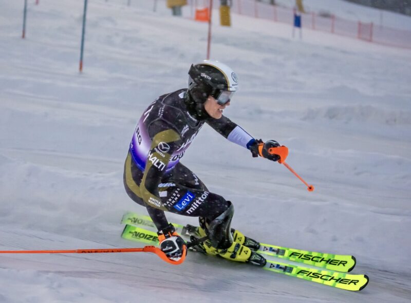 Eduard Hallberg skiing during a slalom run at the Levi World Cup.